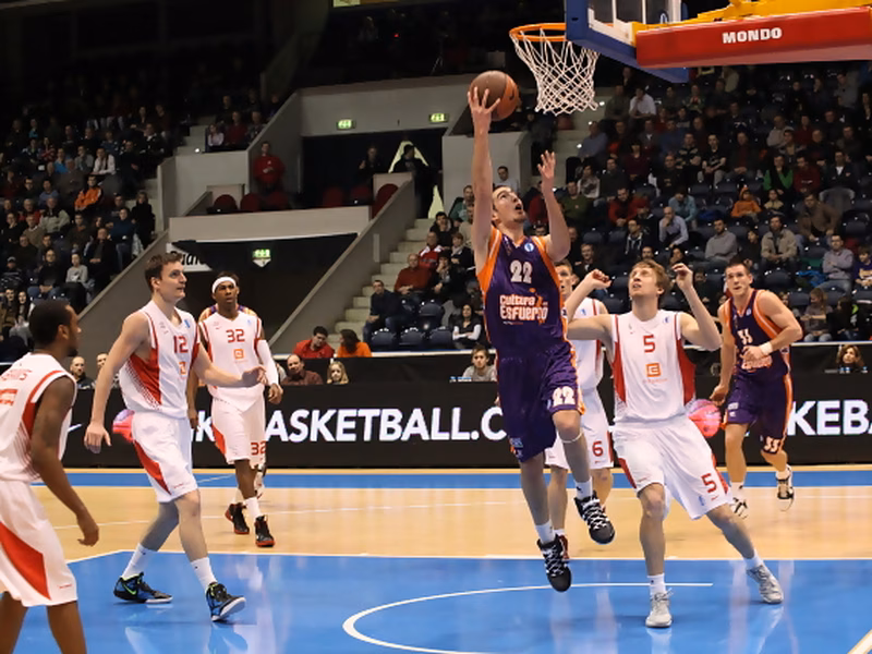 Eurocup Last16 (J3): Paso de gigante de Valencia Basket con De Colo de MVP. Baris Ermis, el hombre orquesta. Cayó el Lokomotiv Kuban con triple ganador de la Benetton (video del buzzer beater)