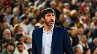 La hecatombe ante Asvel destituye a Mumbrú en Valencia Basket: “Estoy fastidiado…”