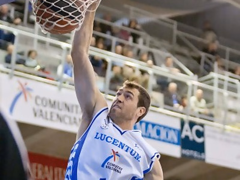 Ben Dewar: el deseado. Hasta tres equipos ACB pendientes de su desvinculación de Alicante