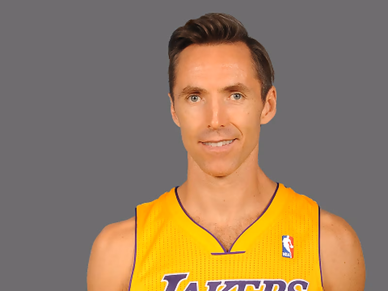 Regresan los veteranos Steve Nash y Jermaine O’Neal; Big Al se merienda a los Warriors
