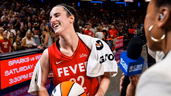 El fenómeno Caitlin Clark arrasa en Estados Unidos duplicando la cantidad de espectadores