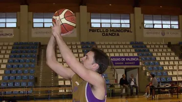 Entrevista a Alex Burgos: el malagueño abandona el baloncesto profesional para centrarse en otros proyectos