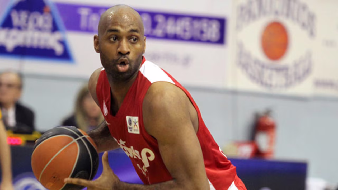 El ex Olympiacos Mardy Collins rumbo a Baloncesto Sevilla como sustituto de McNeal