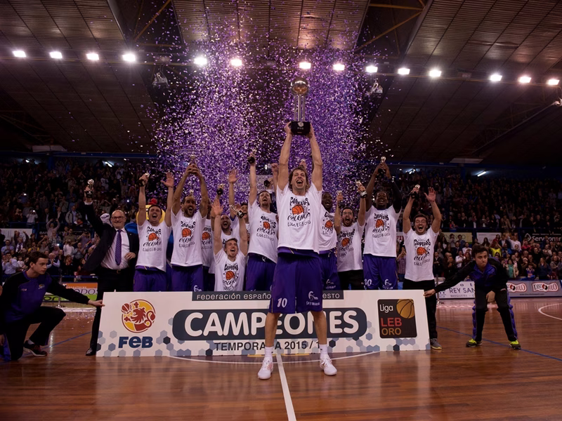 ¡Palencia campeón! Urko Otegui, MVP en el ascenso morado