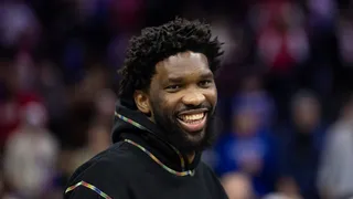 Tiembla la NBA: Embiid, muy cerca de volver