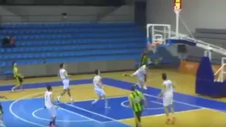 La clase no se pierde: Juani Jasen asiste a lo grande en la Liga EBA