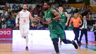 Patrick Richard y Sergi Vidal lideran la remontada ante Tecnyconta Zaragoza. Jota explota