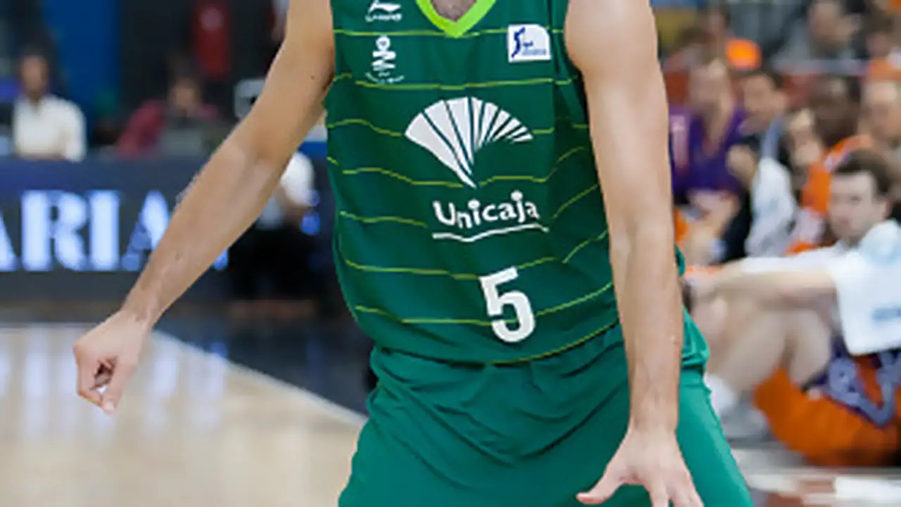 Berni Rodríguez, el capitán que deja Unicaja por la puerta trasera