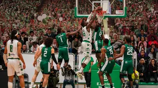 Inceíble canasta en la liga francesa: ¿la mejor de la temporada? (vídeo)