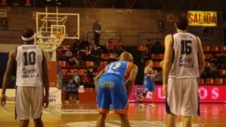 Adecco Oro J.18 (I): Melilla se queda helado en la noche burgalesa y CAI Zaragoza da el gran traspiés en Tarragona. Socas Canarias sigue imparable