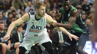 Patrik Auda seguirá en el ICL Manresa