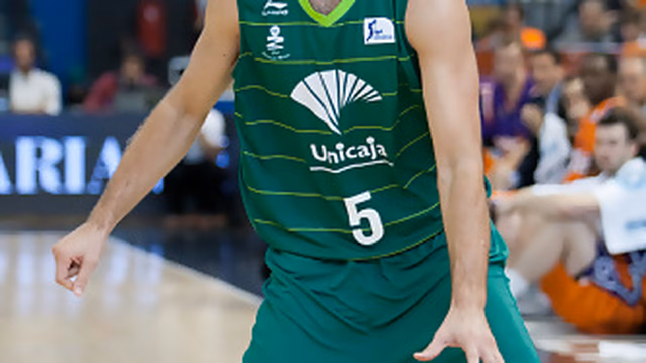 Berni Rodríguez, el capitán que deja Unicaja por la puerta trasera