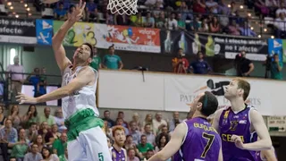 Juan Cabot seguirá en Castelló. Washburn, se aleja