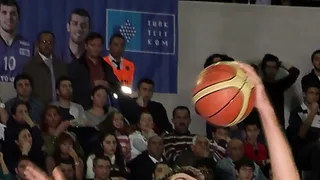 Liga turca TBL (J4): Deron Williams y su Besiktas tumban a Fenerbahce. Espectacular Pinar Karsiyaka-Turk Telekom, con Mire Chatman como MVP