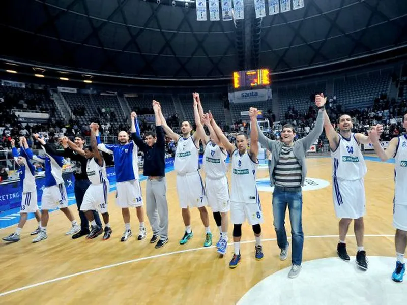 El “malabarista” Saric, MVP de la temporada; se retira Gecevski; Marinovic, 18 asistencias