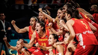 Mundial de Tenerife (1/4): España vuelve a su mejor versión y pasa a semis (53-68)