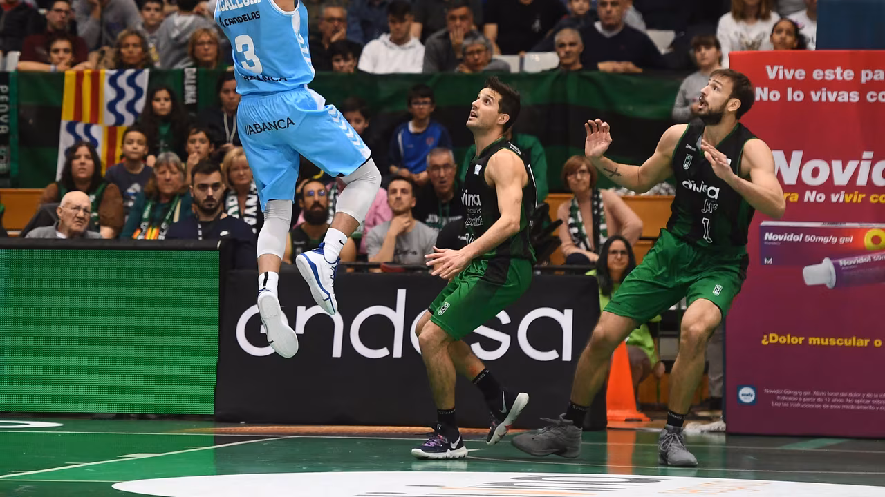 Cafés Candelas Breogán somete a Divina Seguros Joventut a domicilio (81-88)