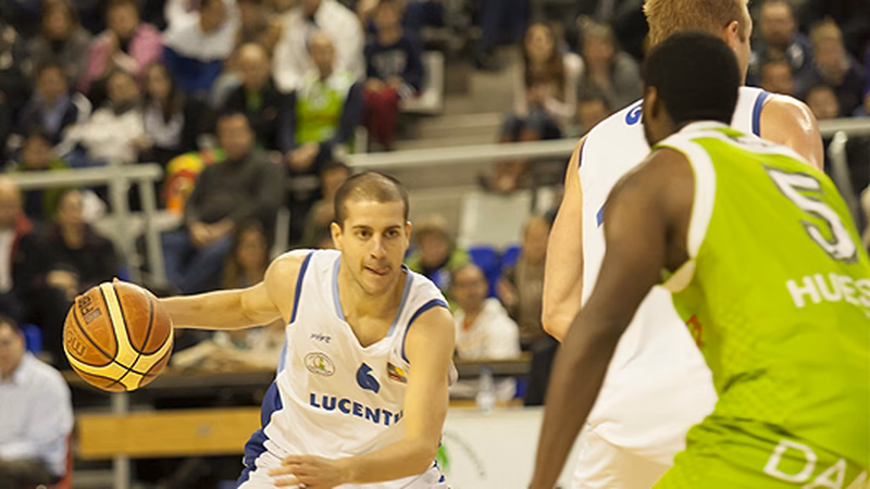 Lucentum 2-0, el resto de eliminatorias 1-1 e igualdad también para evitar el descenso