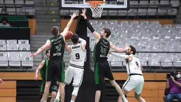 Teodosic frena en seco la épica remontada de Bassas y clasifica a la Virtus (78-84)