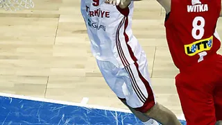 Zoco Europeo: Kenyon Martin, tercer Nugget en China. Erden, otro NBA que regresa a Europa. Courtney Sims, a Letonia. Joe Crispin, a Ucrania