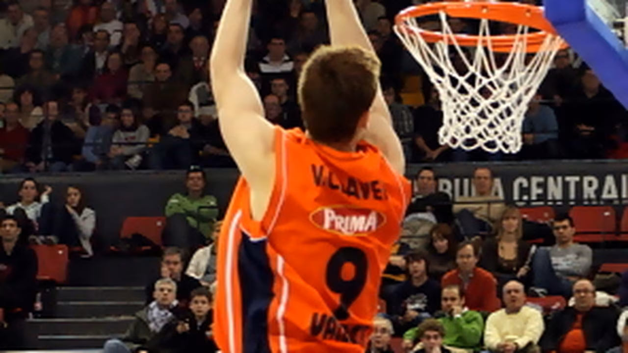 Claver no se presenta al draft, Ibaka, Batum y Gallinari, sí