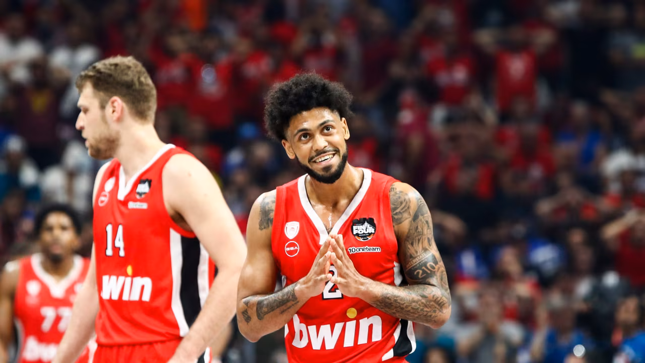 ¿Regreso a Olympiacos? Abandonará Fenerbahce y vuelve a Atenas