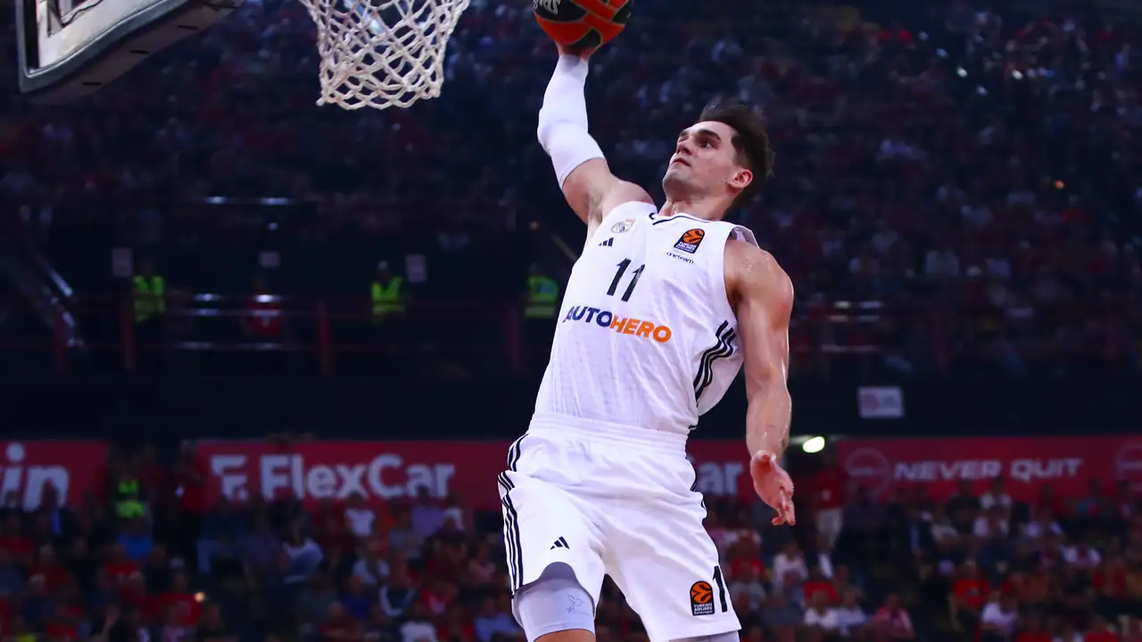 Hezonja habla sobre el rumor de fichaje: “¡No era verdad!”