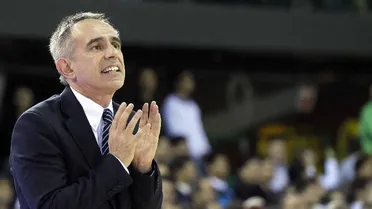 Laboral Kutxa toca fondo ante Estrella Roja (66-86) y Marco Crespi es destituido