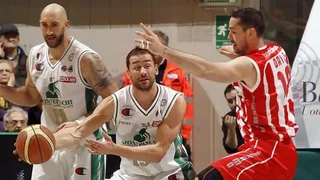 ¡Ligas Ext: Marko Jaric firma su mejor partido; Matt Walsh, castigado por su entrenador; Saric y Valanciunas dominan Europa; fin de la liga regular en la Liga Adriática y debuta Lou Roe en Argentina!