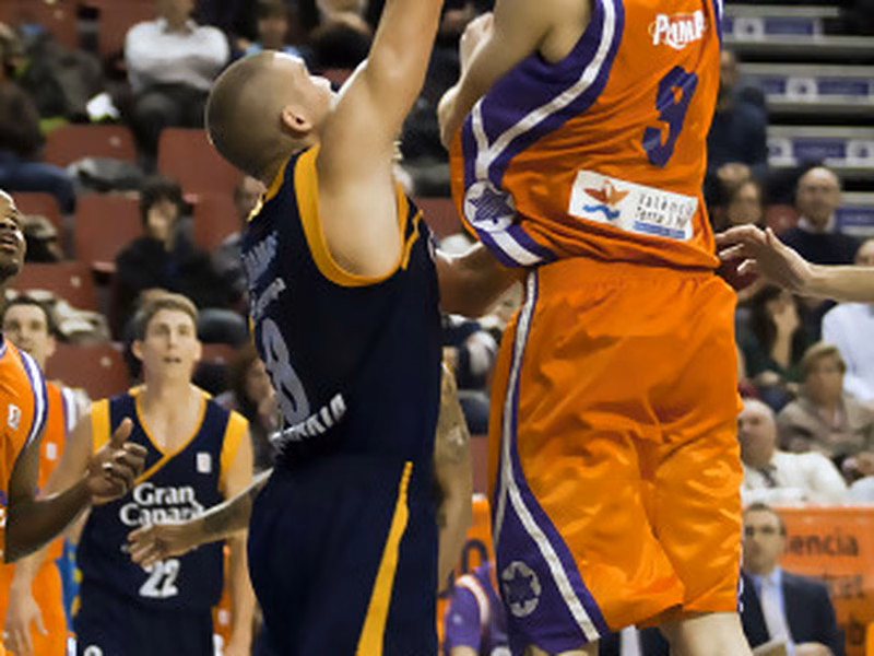 El PE Valencia hace historia y se mete en la Copa del Rey tras vencer al Gran Canaria 2014