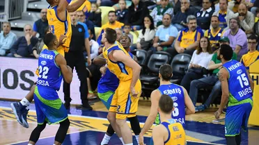 Eriksson anotando, Balvin reboteando y Pauli asistiendo arrasan al Tofas (92-71)