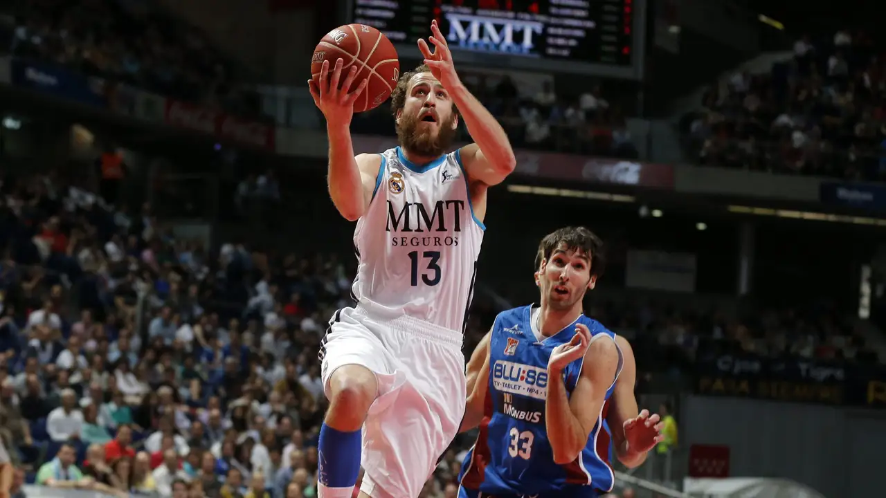 Sergio Rodríguez muestra a Blusens la realidad del Playoff (90-75)