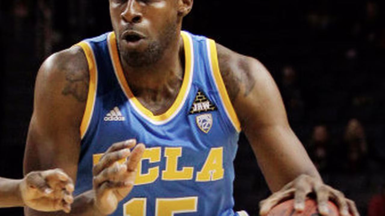 Muhammad ya la lía antes de debutar: le echan del NBA Rookie program
