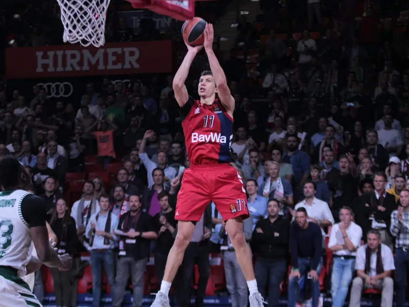 Vladimir Lucic empieza a creer que puede ser decisivo en Euroliga
