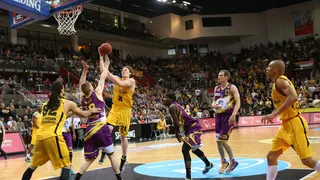 Vechta, descendido. Coby Karl mete a Ludwigsburg en playoffs, lo demás aún por decidir