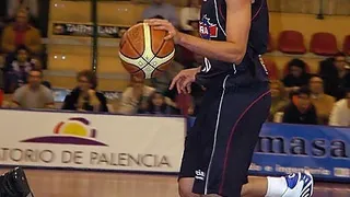 Juanpe García vuelve a Palencia mientras que Jan Orfila es el primer fichaje de LOBE Huesca