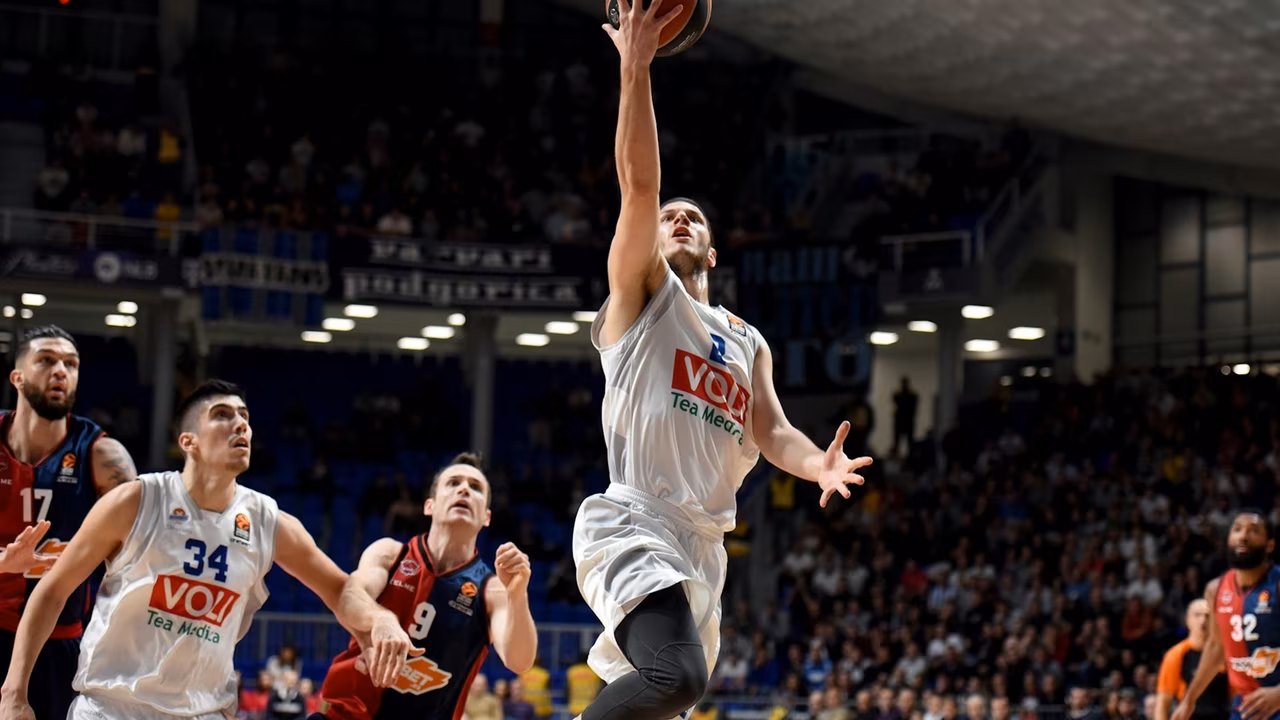 Buducnost y Edwin Jackson se ponen en modo record ante Kirolbet Baskonia (99-84)