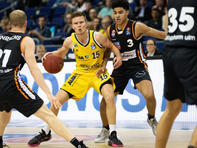easyCreditBBL (J6): ALBA Berlín es el nuevo líder tras la derrota de HAKRO Merlins