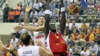 Liga Turca (J1): Besiktas y Fenerbahce sufren para ganar. Buen debut de los ex ACB NDong, Jelinek y Penney. Alade Aminu, MVP. Recordamos la proeza de Erman Kunter: ¡153 puntos anotados en un partido!