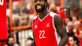 Beverley considera Israel un paraíso: “6 horas en la playa, una mansión enorme…”