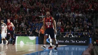 Baskonia iguala el tanteo por Hanga y el futuro del húngaro sigue en el aire