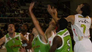 Todo victorias locales en la Adecco Oro; Coppenrath MVP de la jornada 22