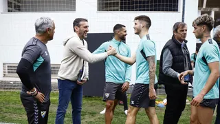 Ibon Navarro se pasa 7 horas con el Málaga CF: “Hemos conectado”