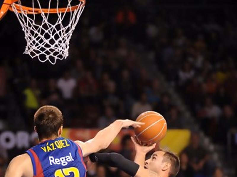 El campeón Baskonia comienza a planificar su futuro con las primeras bajas: English, Palacio y Golubovic no seguirán