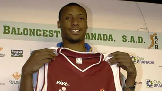 Mercado europeo: El Pompea Nápoles ficha al campeón de la liga ACB Jay Larrañaga. Además R. Howell también volverá a Italia