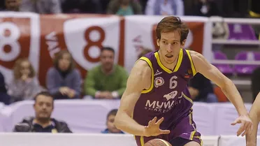 Javi Lucas, nueva pieza para el Palma Air Europa; Alejandro Alcoba seguirá en Melilla