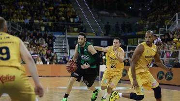 La Penya borra de la cancha al Gran Canaria en el último cuarto y se carga al anfitrión