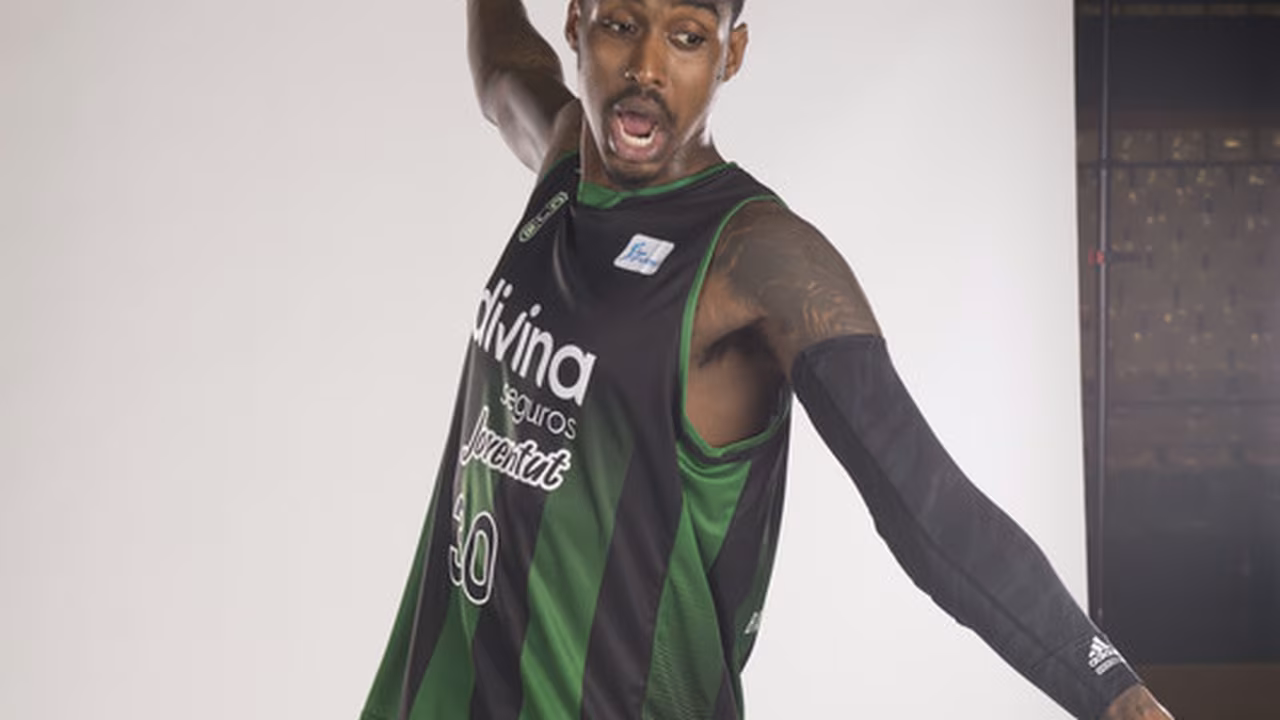 Quincy Miller abandona Divina Seguros Joventut: Kyle Singler, posible sustituto