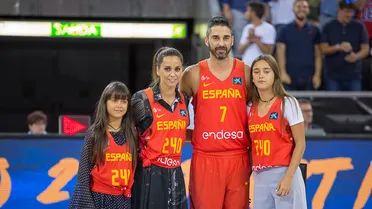 España y Navarro, de homenaje ante Venezuela (90-44)