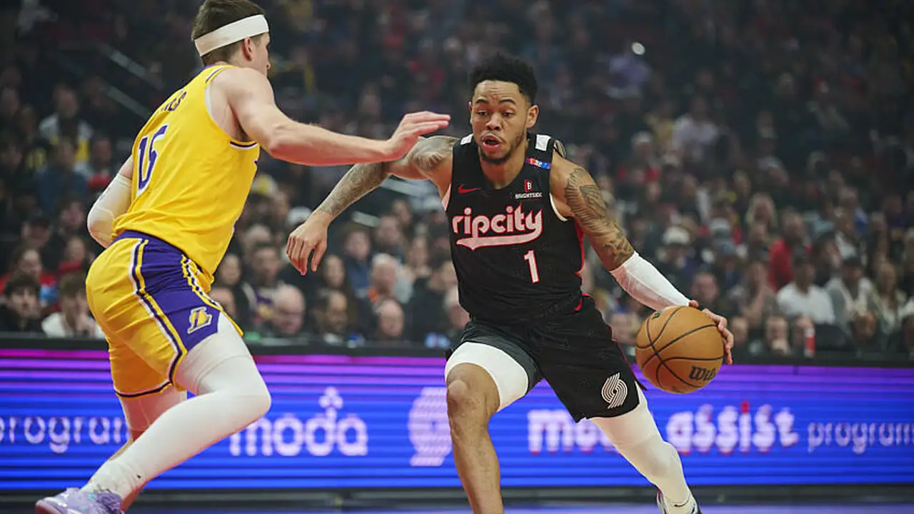 Los Ángeles Lakers buscan a un escolta TOP que promedia casi 19 puntos